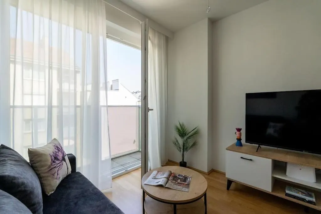 Stylish 1Br Escape, City Quick By Hm Vienna 0*,  Austria